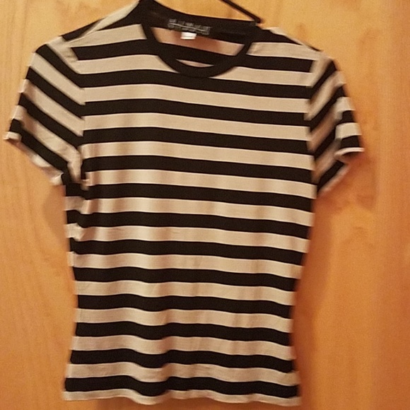 Kenar Studio S/S Top - Picture 1 of 3